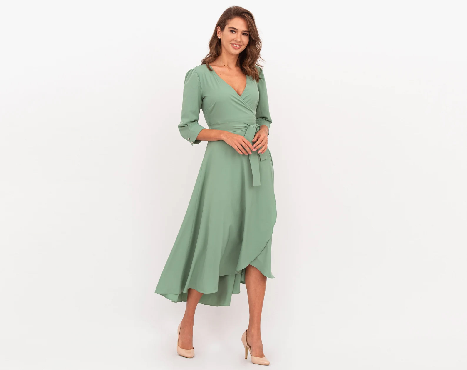 Green Wedding Dresses: Discover the Perfect Shade for Your Big Day