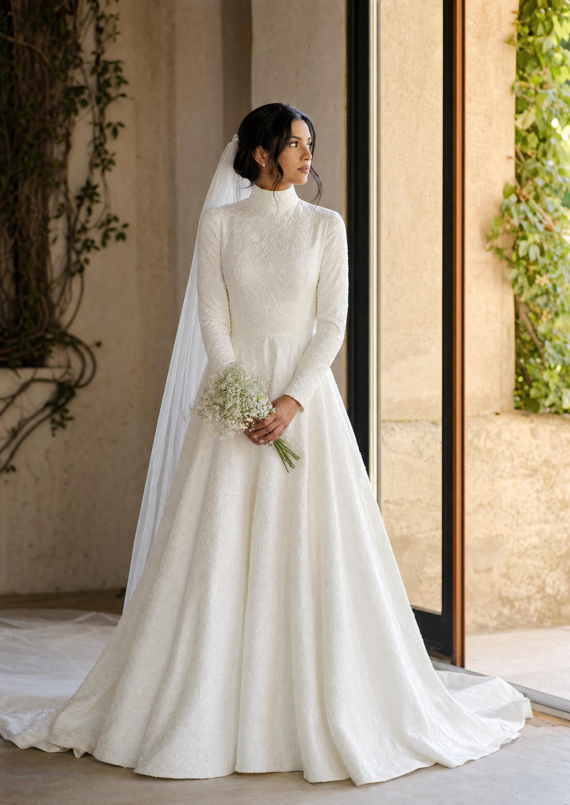 wedding elegant dresses Long Simple Fitted Wedding Dress