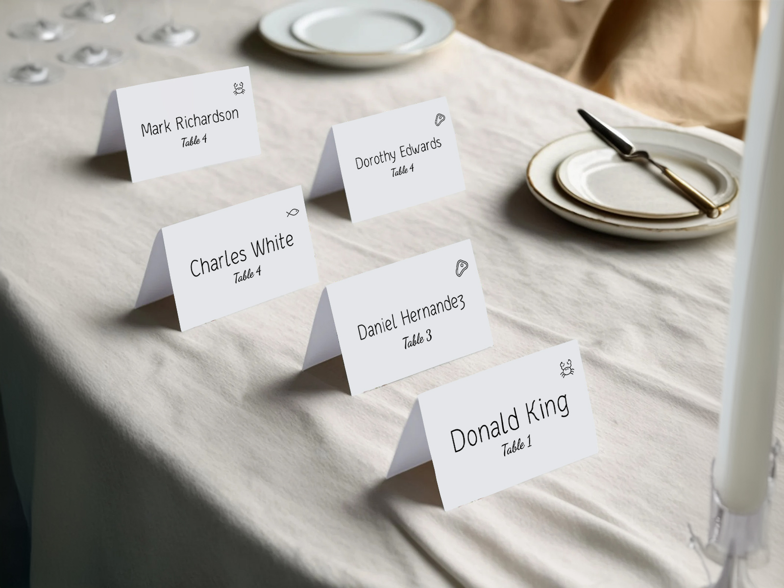 婚礼家具左側　1点　① 婚礼引位卡— 免费生成器，按字母排序| planning.wedding